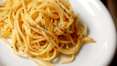 Espaguetis a la Arrabiata