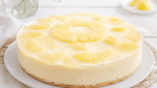 Tarta semifría de piña