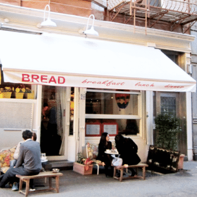 Bread, bocatería deliciosa con ricas ensaladas en Spring st