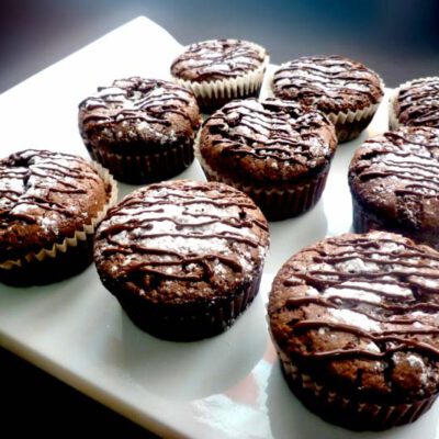 Magdalenas de mousse de chocolate