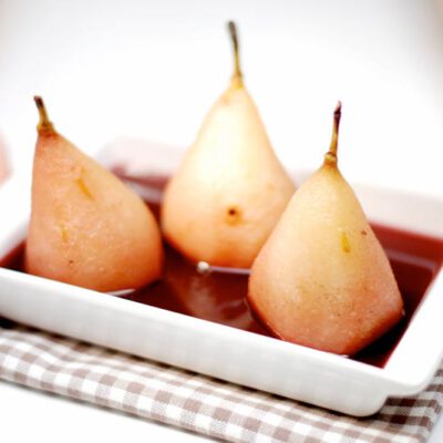 Receta de Peras al vino tinto con Thermomix