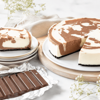 Tarta marmolada de queso y chocolate