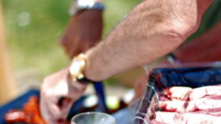 Una barbacoa con amigos, la primera de la temporada