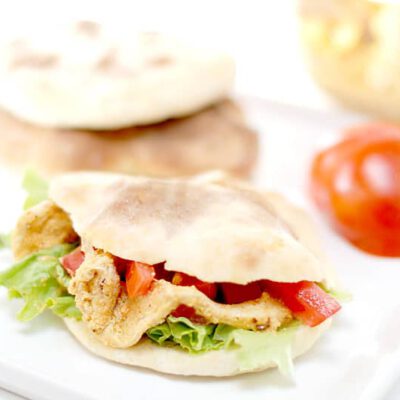 Kebab de pechugas de pollo macerado