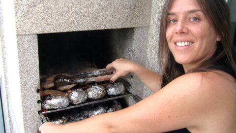 Hoy cocina Amara en su barbacoa casera