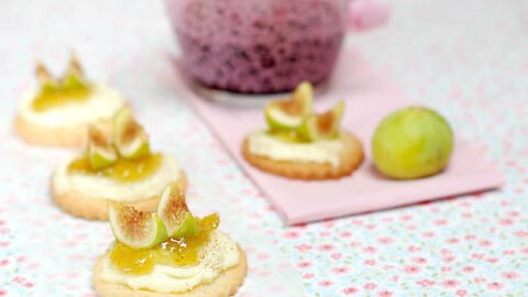 Galletas de mantequilla con higos y mascarpone