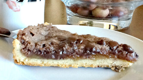 Pastel de frutas y streusel