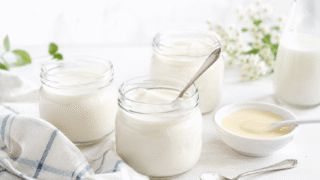 Yogur de leche condensada