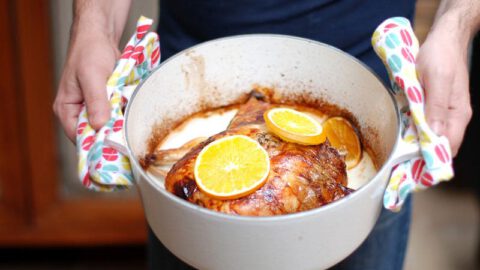 Pollo relleno deshuesado para Navidad
