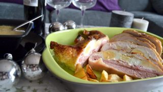 Pollo relleno al cava para Navidad