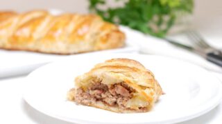 Trenza de carne en hojaldre
