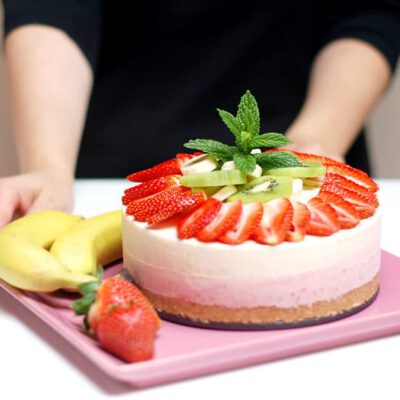 Tarta helada con frutas