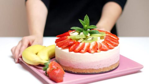 Tarta helada con frutas