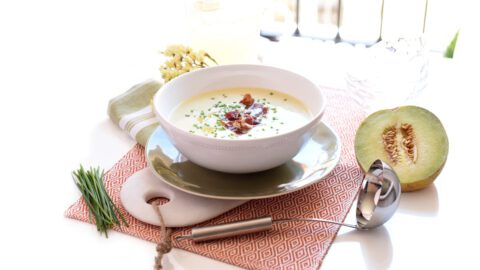 Sopa de melón con jamón