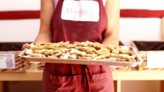 Miguitas nos enseña su receta de galletas repelentes de mosquitos