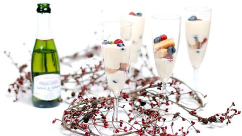 Tiramisú de frutos del bosque