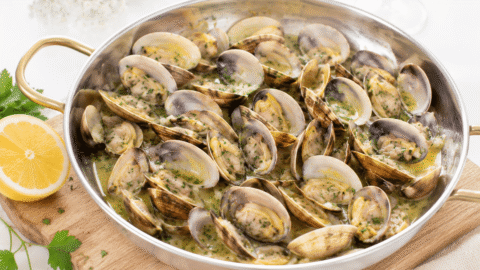 Almejas a la marinera
