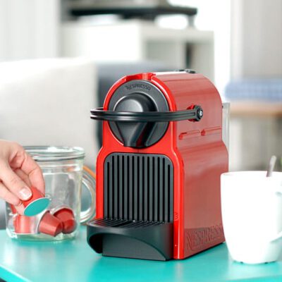Nespresso en San Valentín, estrena Inissia
