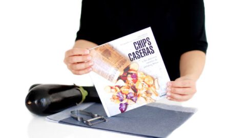 Un libro que te hará cambiar cada día de guarnición "Chips caseras"
