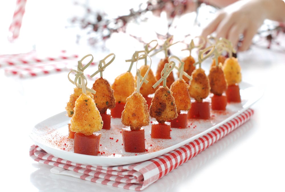 Queso frito con pimentón y membrillo