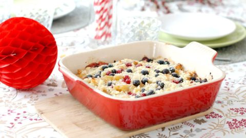 Apple crumble con frutos rojos para Navidad