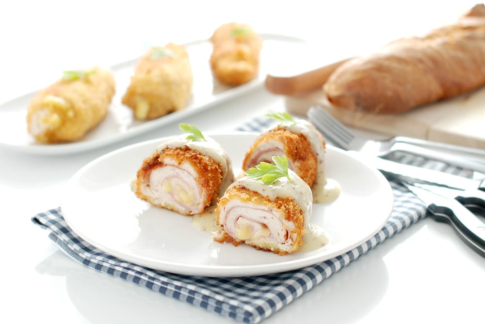 Pechugas Cordon Bleu con puré de patatas a la mostaza