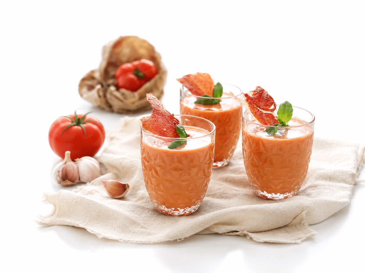Gazpacho con crujiente de jamón