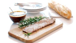 Lomo o solomillo a la sal con hierbas provenzales
