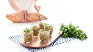 Ensalada de lentejas, gambas, kiwi y jalapeños en Thermomix®