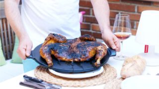 Pollo a la rana en la barbacoa