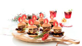 Mini hamburguesas con polvo de boletus