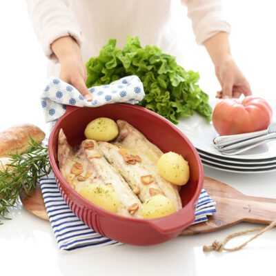 Lubina a la espalda con patatas cocidas