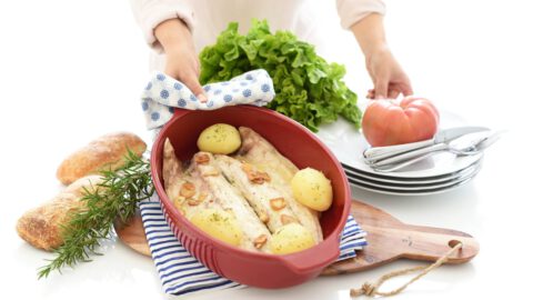 Lubina a la espalda con patatas cocidas