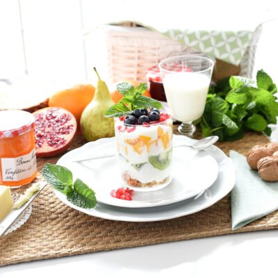 Yogur con frutas