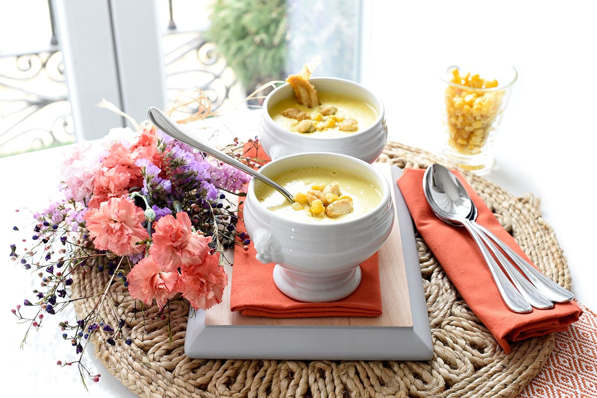 Crema de maíz con curry